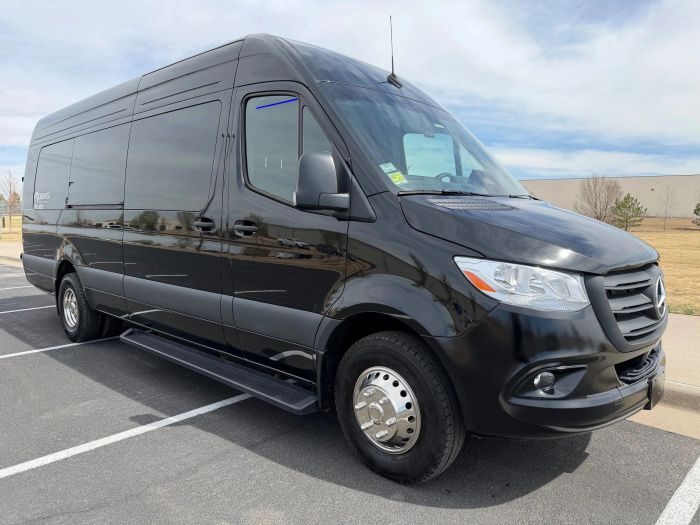 Black Mercedes Sprinter – Greenwood Village limo service