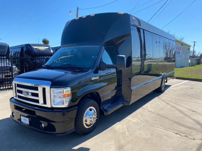 Black party bus – Greenwood Village limo service